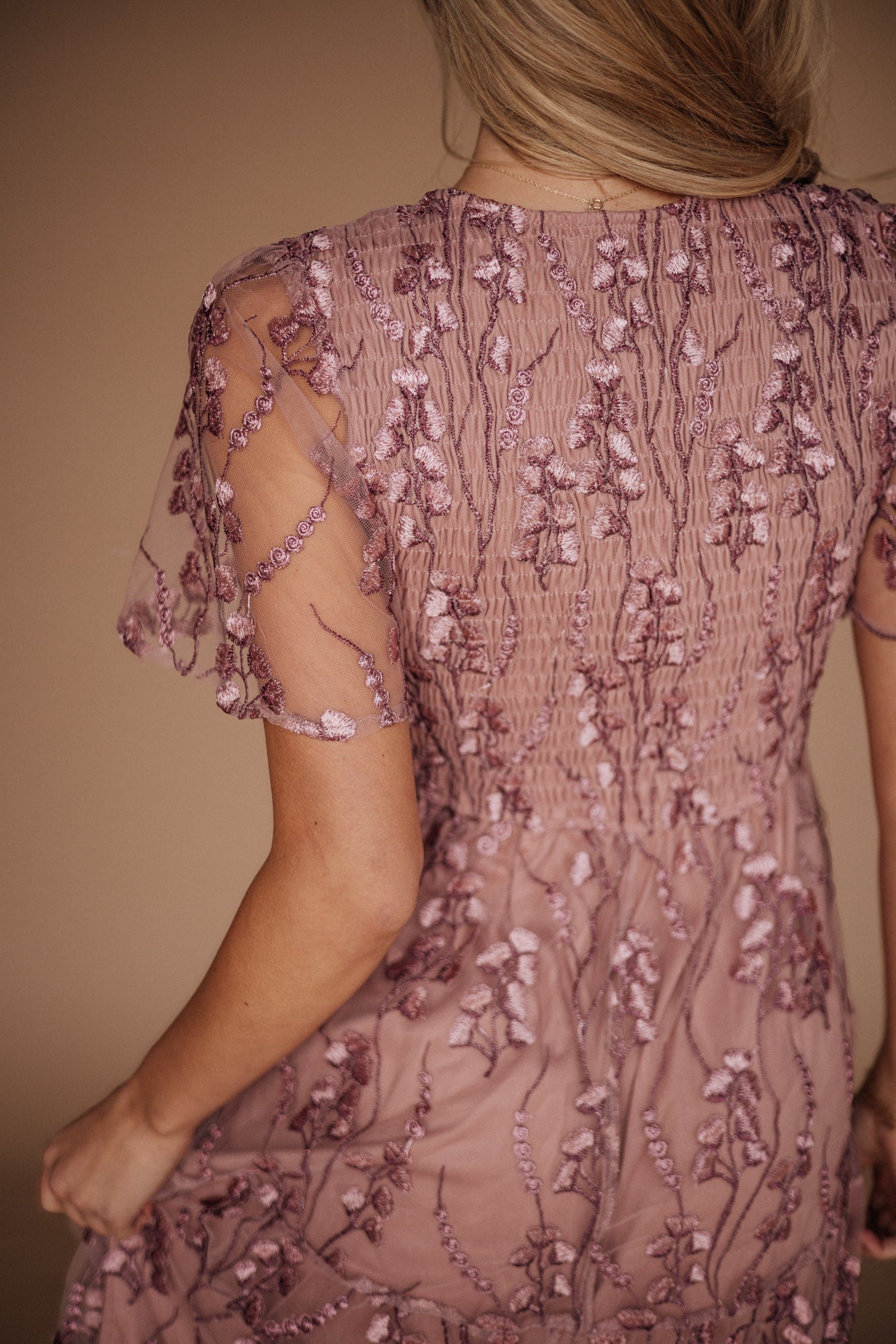 Tayla Midi Lace Dress in Orchid Pink