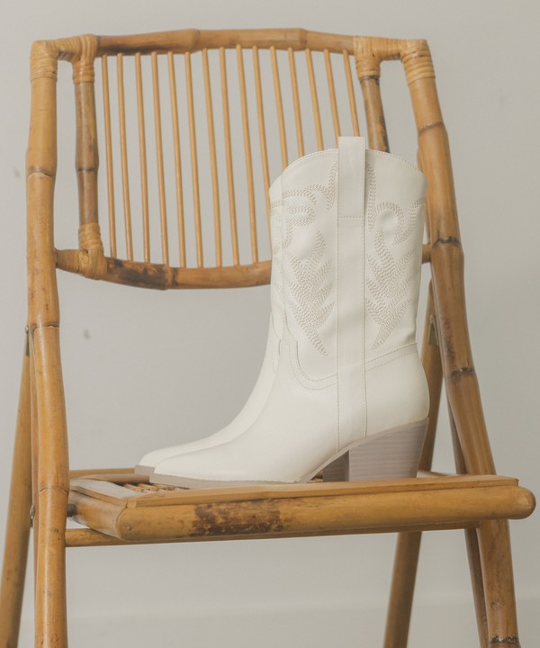 The Samara White Short Boot