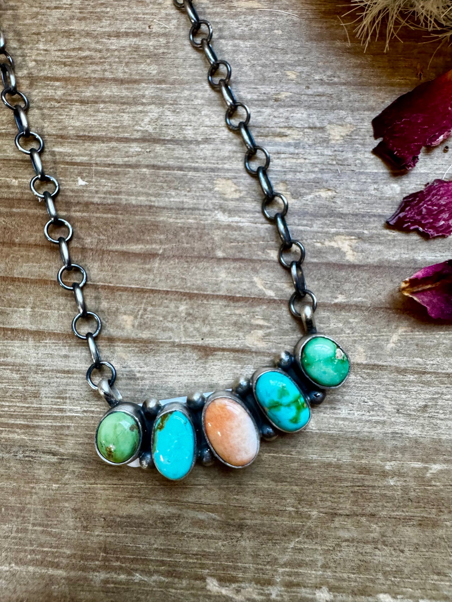 Mix Stones turquoise and spiny necklace