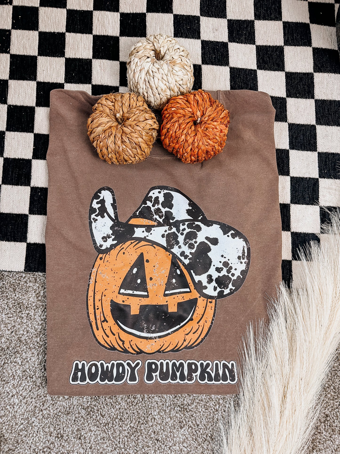 HOWDY PUMPKIN TEE