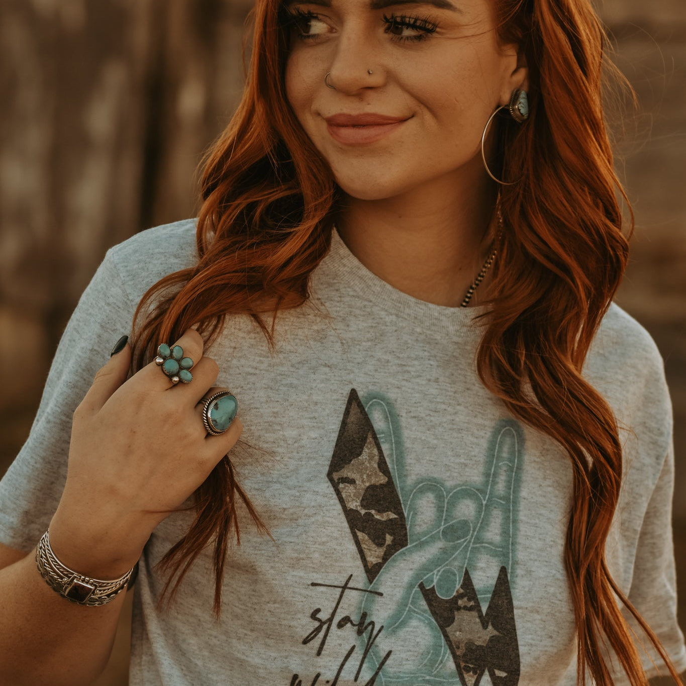 stay wild bolt graphic tee