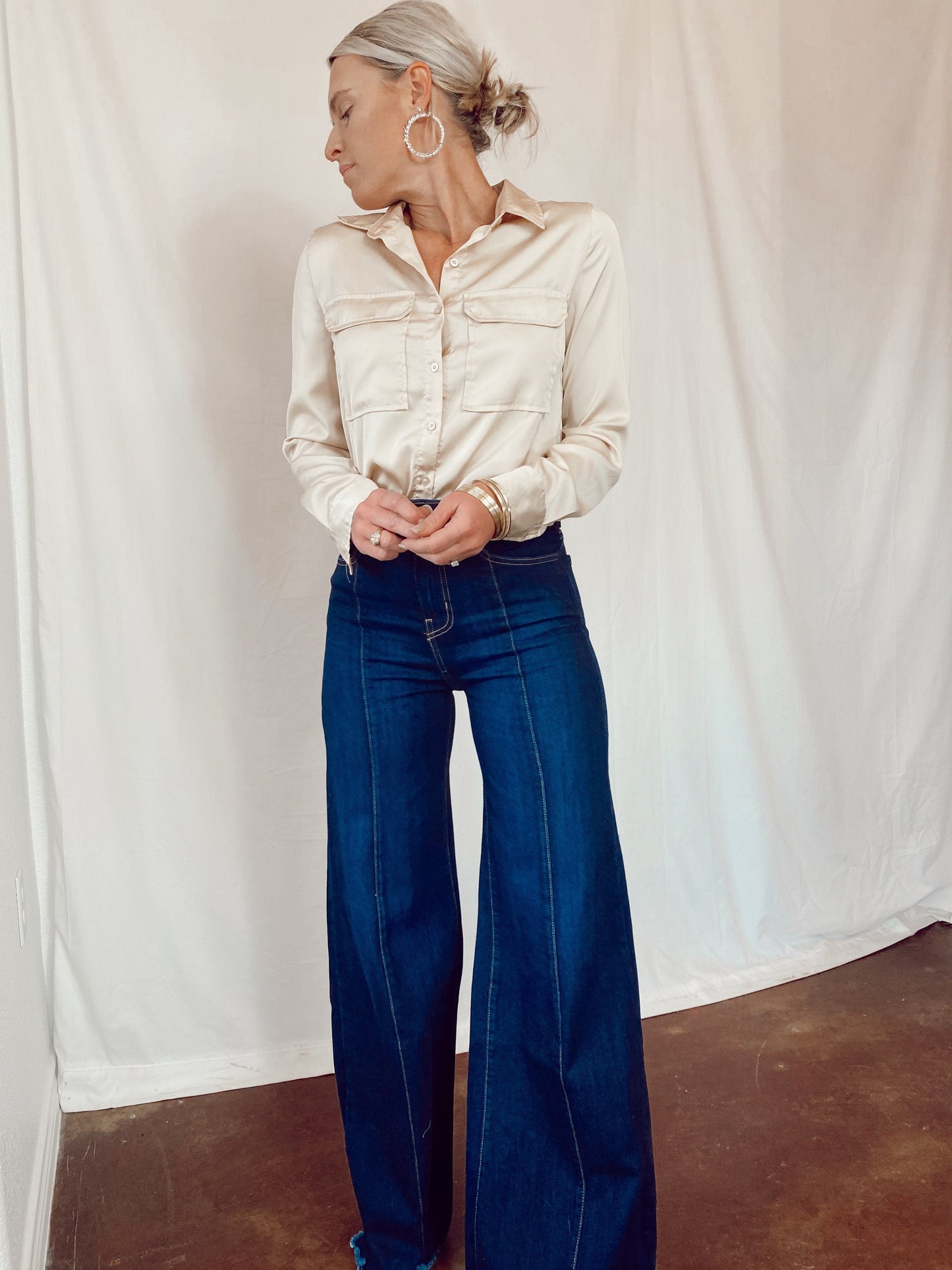 The Loretta Flare Jean in Dark Wash