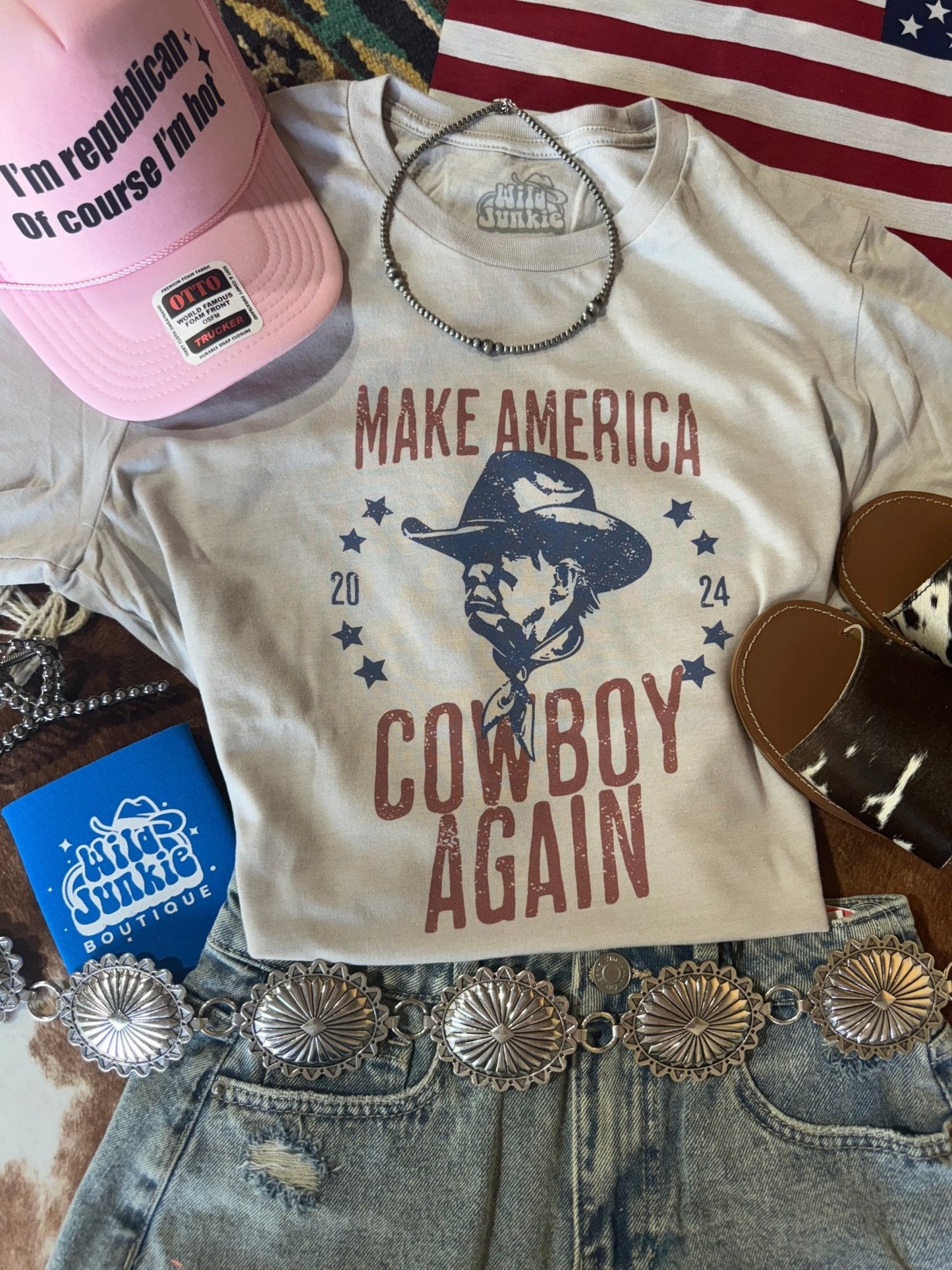 Make America Cowboy Again Trump 2024 Graphic TeeCool GreyiS