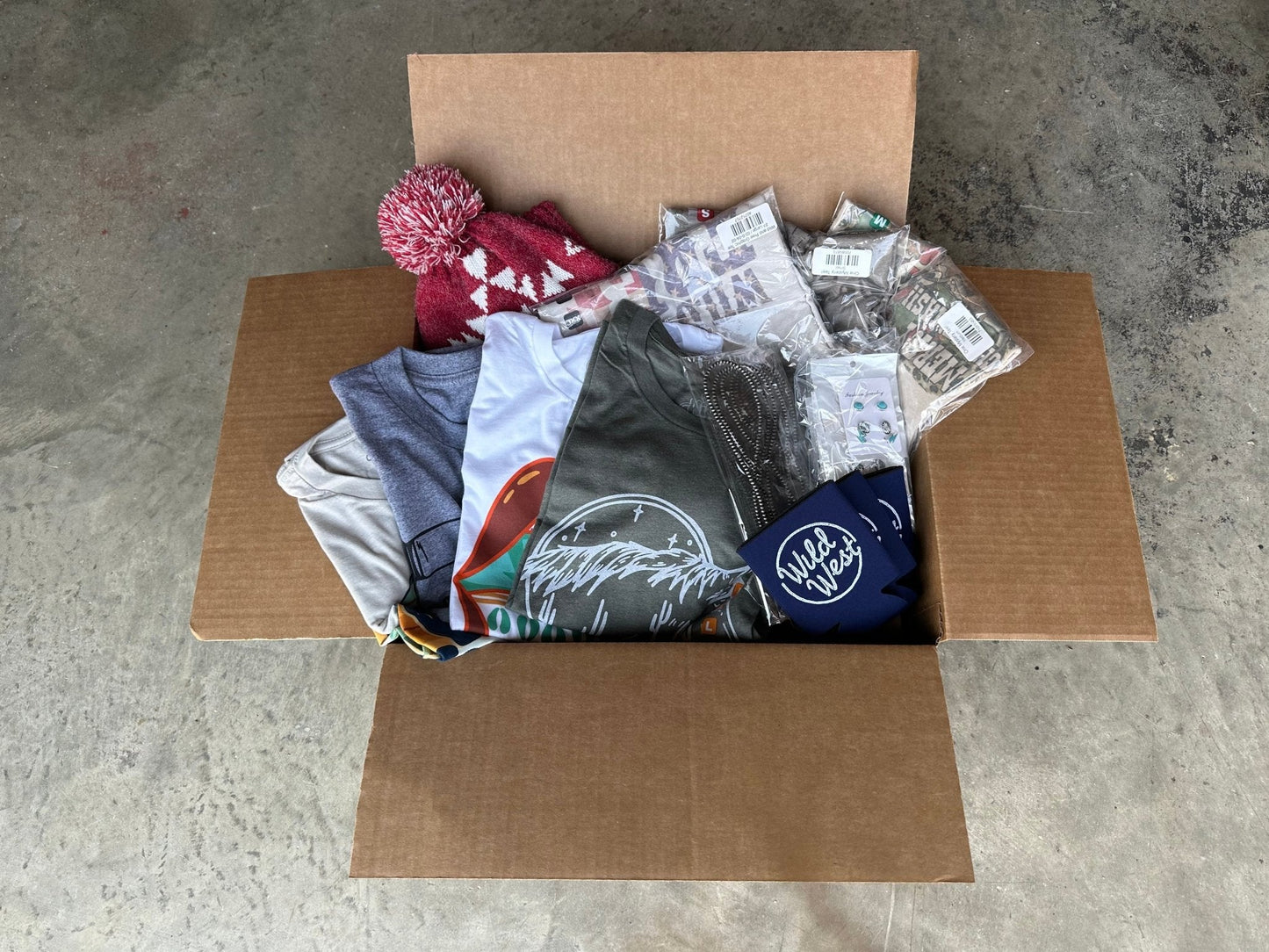 Mystery Bundle BoxMulti12T-shirts Only